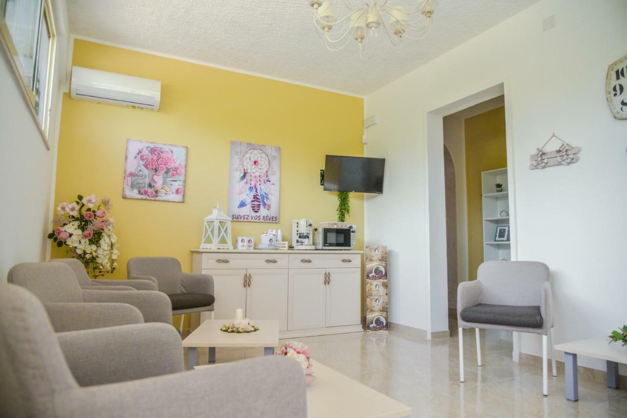 Villa Milla Monacizzo Buitenkant foto
